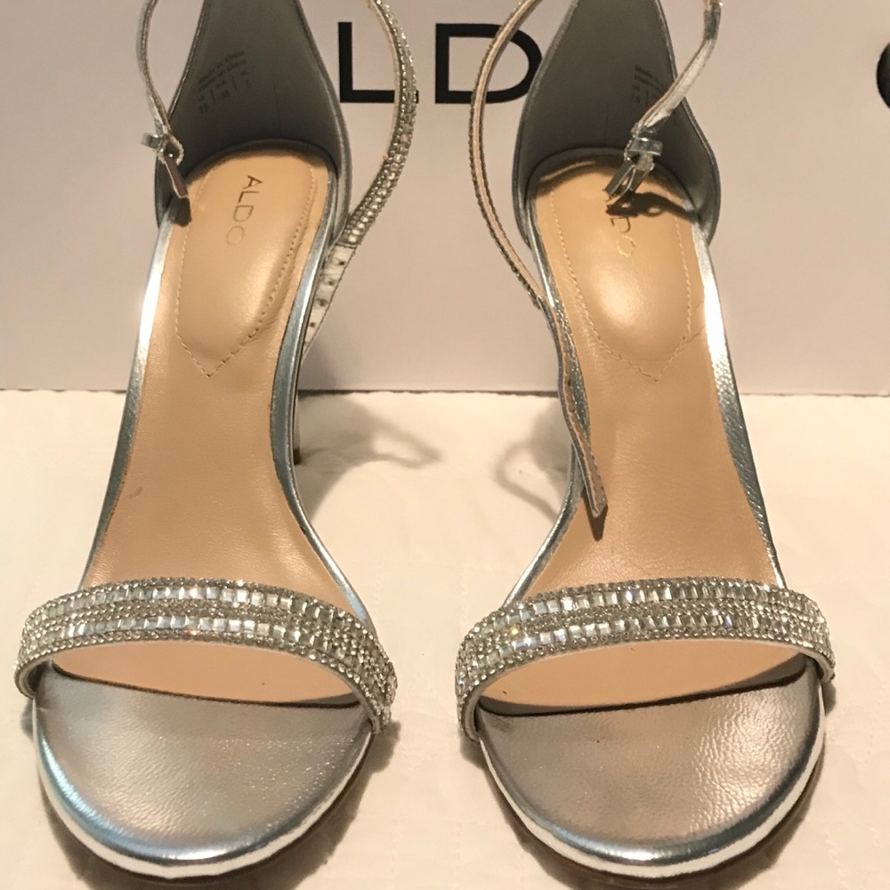 Also Sliver High Heels - Picture 2 of 2